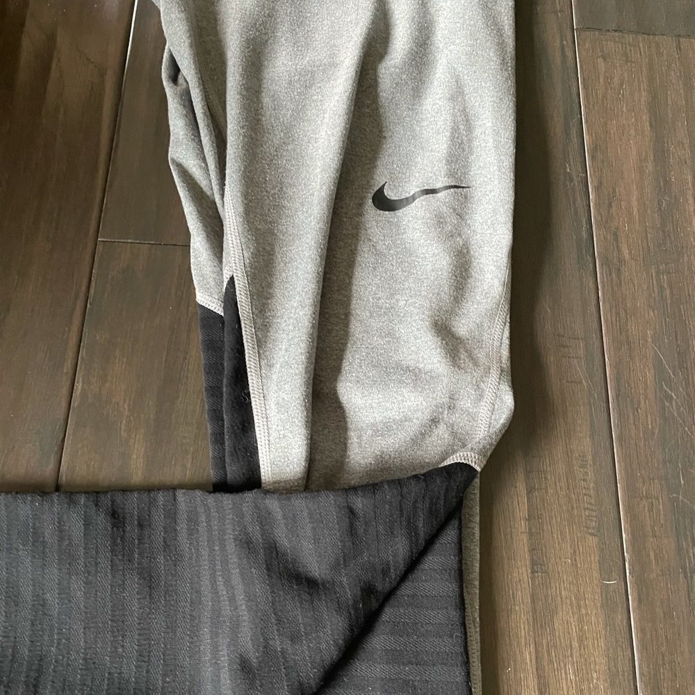 NIKE leggings